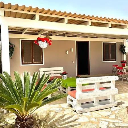 Lorelai Villa *